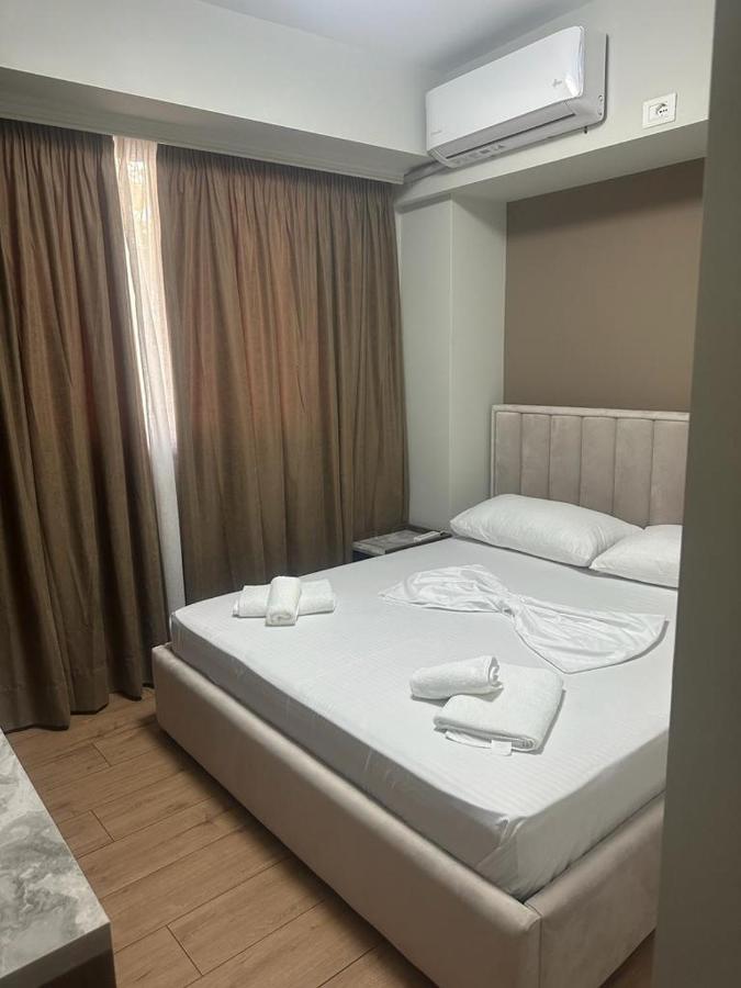 Hotel Her Vlore Ngoại thất bức ảnh
